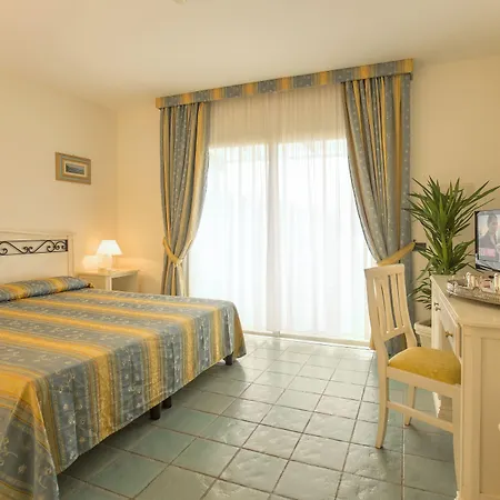 Hotel Biodola 4*